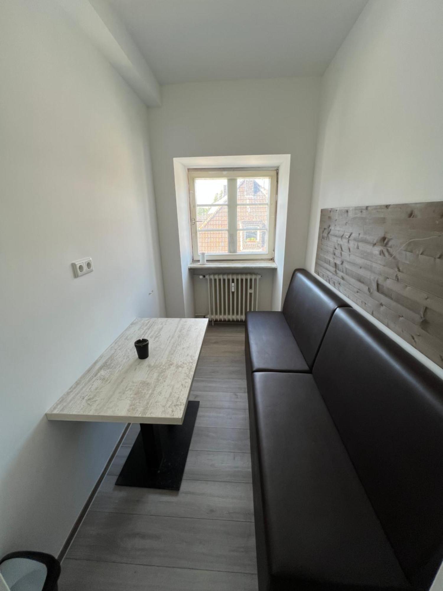 Viersen Schoene Apartments Am Duelkener Bahnhof Exterior foto